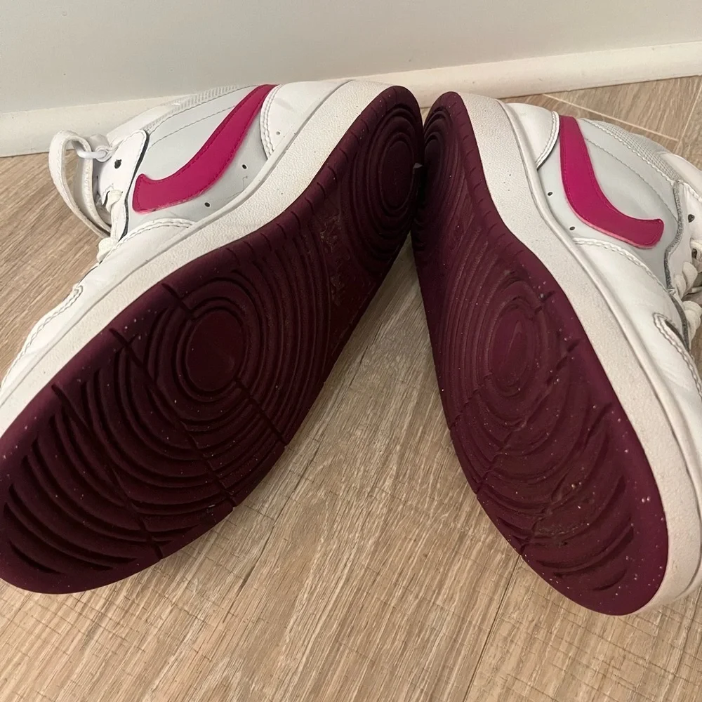 Nike Borough Low Shoes